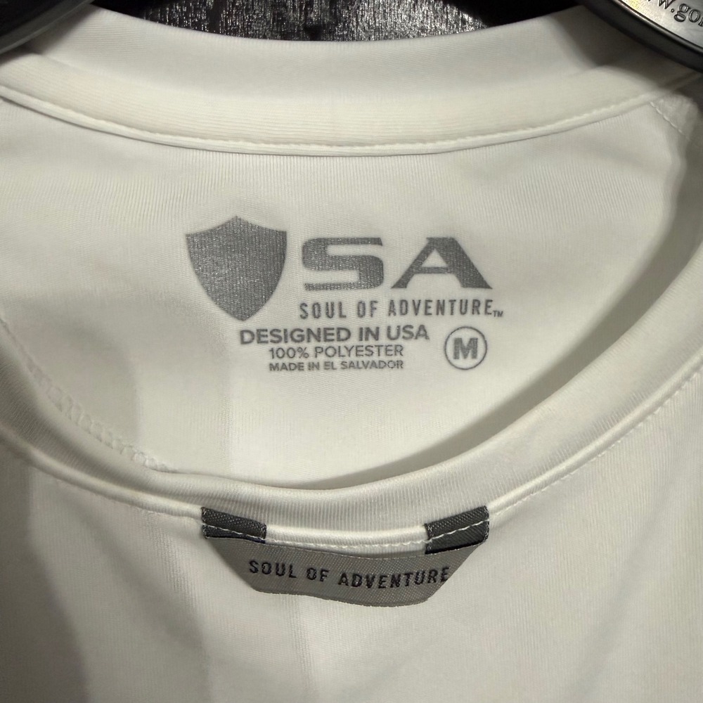 SA Soul of Adventure Mens White American Flag Performance Shirt Medium‎ NWT - Picture 2 of 7
